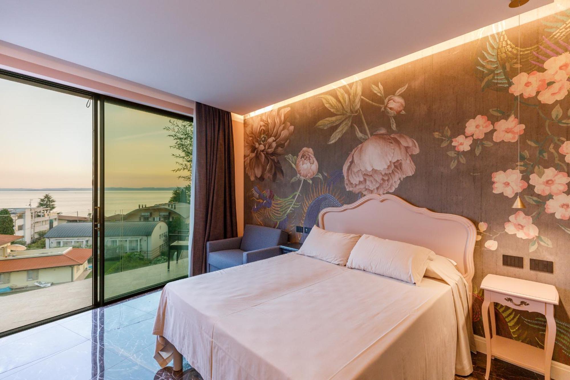 Art Hotel Ventaglio Бардолино Стая снимка