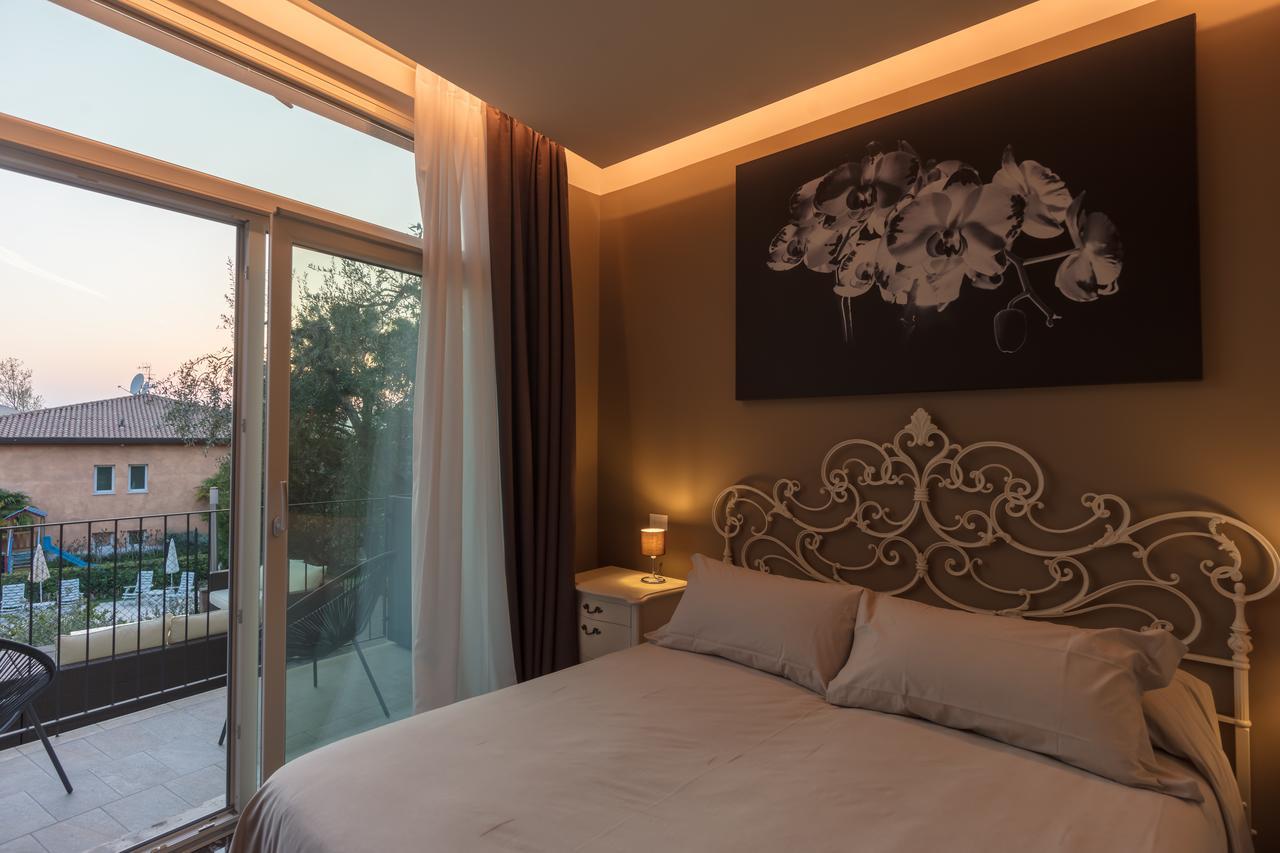 Art Hotel Ventaglio Бардолино Стая снимка